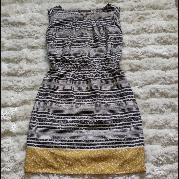 The Limited Dresses & Skirts - EUC Sleeveless striped sheath dress